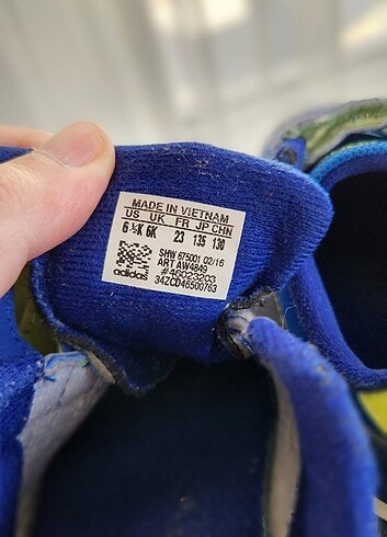 23 Beden Adidas ayakkabı 