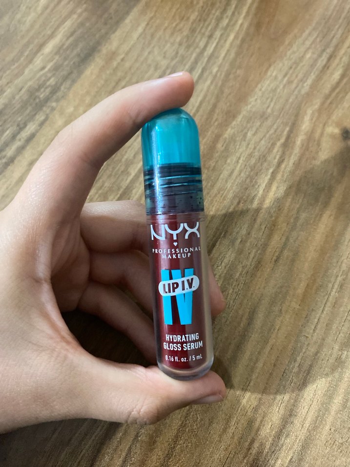 NYX Koyu Kırmızı Nemlendirici Lip Gloss hiç kullanılmadı - Görsel 2