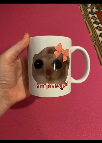 Pembe Kız Temalı Seramik Kupa