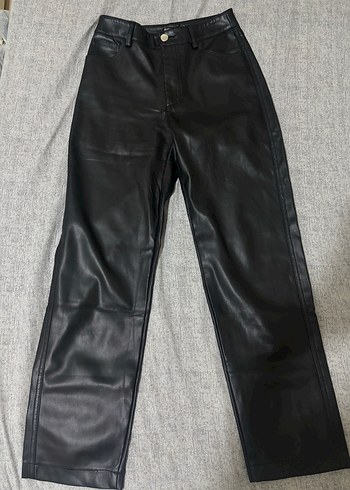 Siyah Deri Kadın Pantolon - Görsel 3