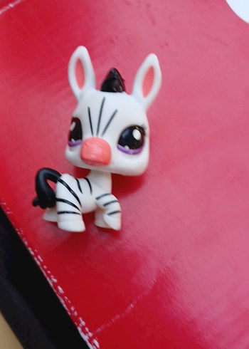 Renkli Pembe Burunlu Zebra Figürü