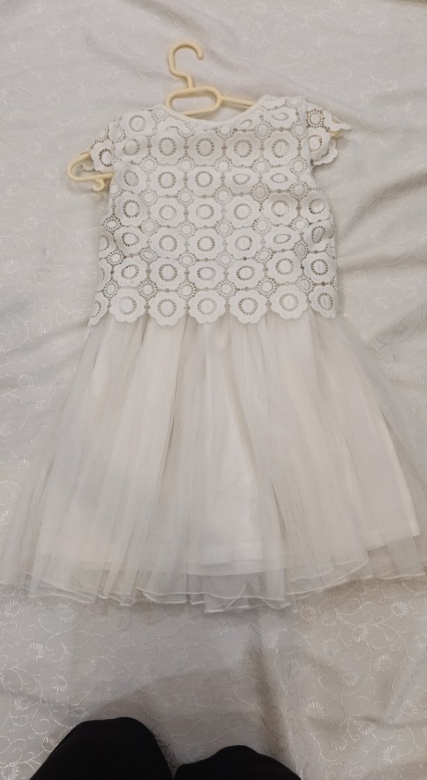 Kız Çocuk Beyaz Dantel Detaylı Elbise - Görsel 4