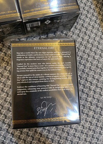 Erkekler için Altın Renkli Vintage Klasik Parfüm tane fiyatıdır - Görsel 6