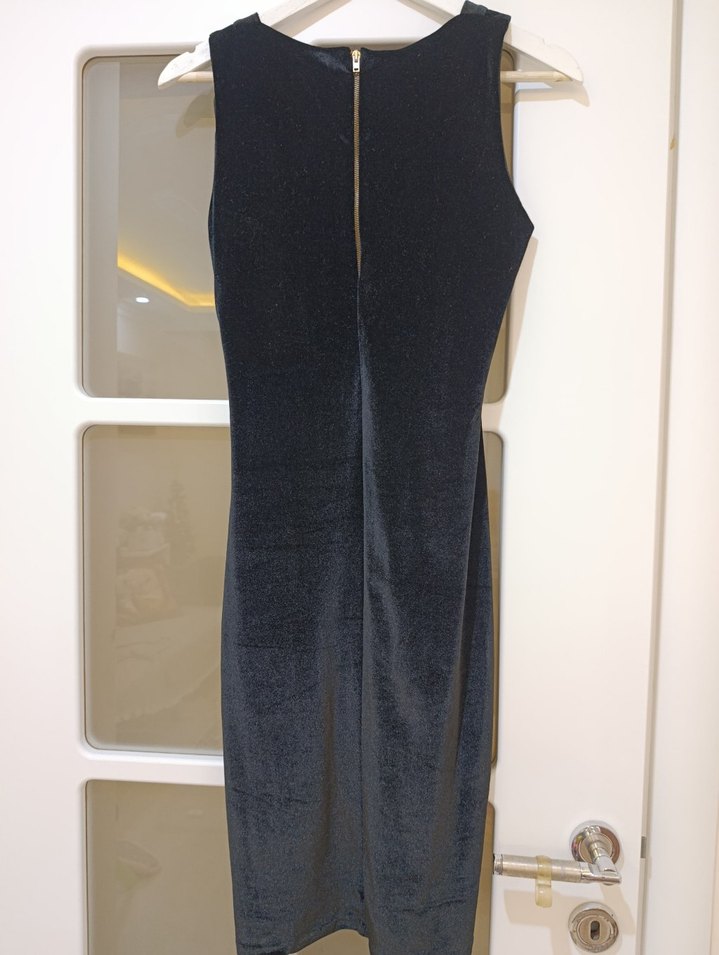 Siyah V Yaka Uzun Gotik Abiye Elbise - Görsel 2