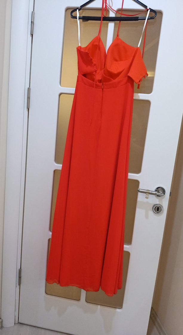 Kırmızı Drapeli Uzun Abiye Elbise - Görsel 4