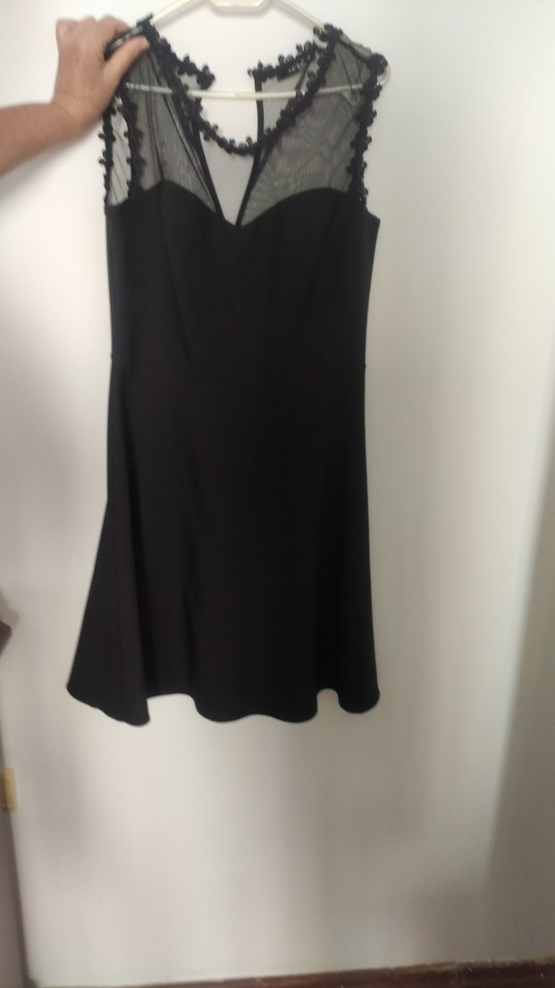 Dantel Detaylı Siyah Midi V Yaka Elbise - Görsel 3