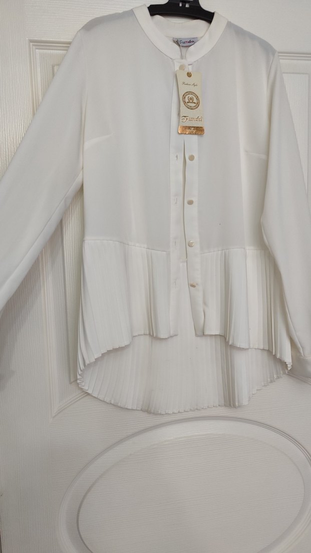 Kadın Beyaz Pileli Keten Gömlek - Görsel 2