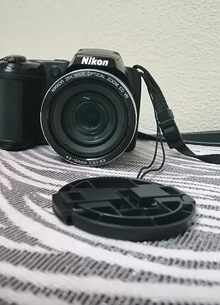 Nikon L 330 fotoğraf makinesi 
