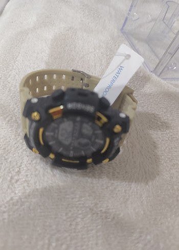 Altın Renk Dijital Spor Erkek Saati Waterproof - Görsel 2