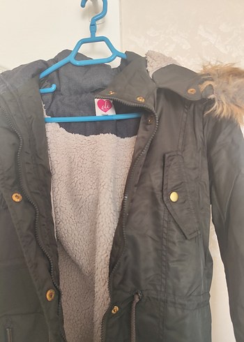 Yeşil Kadın Kapüşonlu Sıcak Mont - Görsel 2