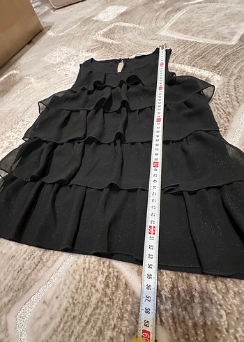 Kız Çocuk Siyah Fırfırlı Kolsuz Yelek - Görsel 2