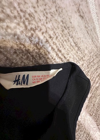 Kız Çocuk Siyah Fırfırlı Kolsuz Yelek - Görsel 5