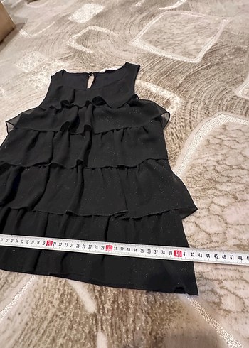 Kız Çocuk Siyah Fırfırlı Kolsuz Yelek - Görsel 3