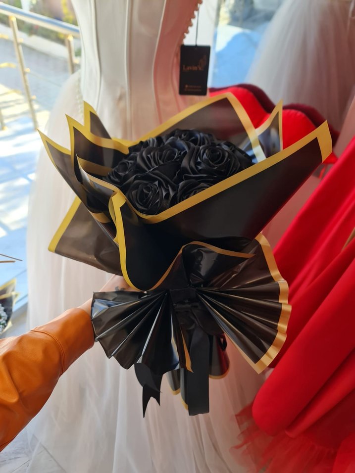 Siyah Çiçekli Kurdele Broş - Görsel 2