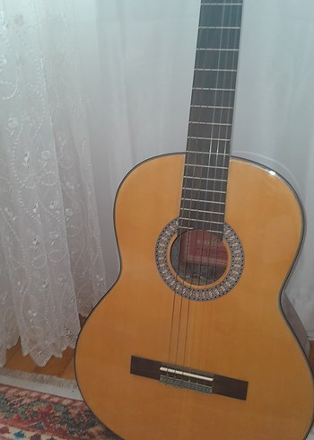 Bej Klasik Gitar