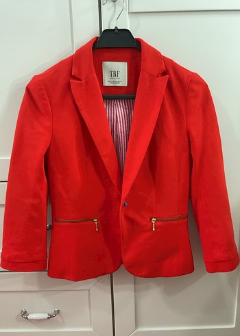 Düğmeli Kırmızı Kadın Blazer Ceket