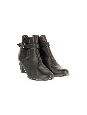 Vintage Love PreLoved Bot %70 İndirimli.