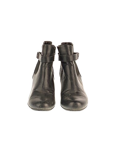 39 Beden PreLoved Bot %70 İndirimli.