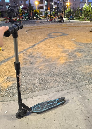 Koyu Mavi Çocuk Scooterı