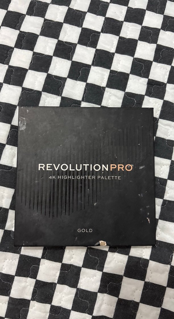 Altın Renkli Aydınlatıcı Paleti - Görsel 2