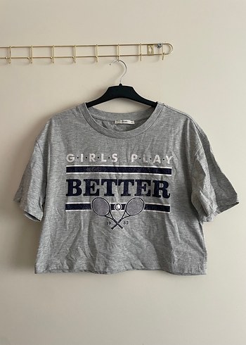 Gri Baskılı Kadın Oversize Crop Tişört