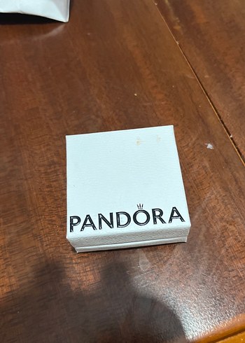 Pandora kalpli yüzük