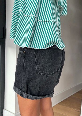 34 Beden Zara Siyah Yüksek Bel Kot Şort
