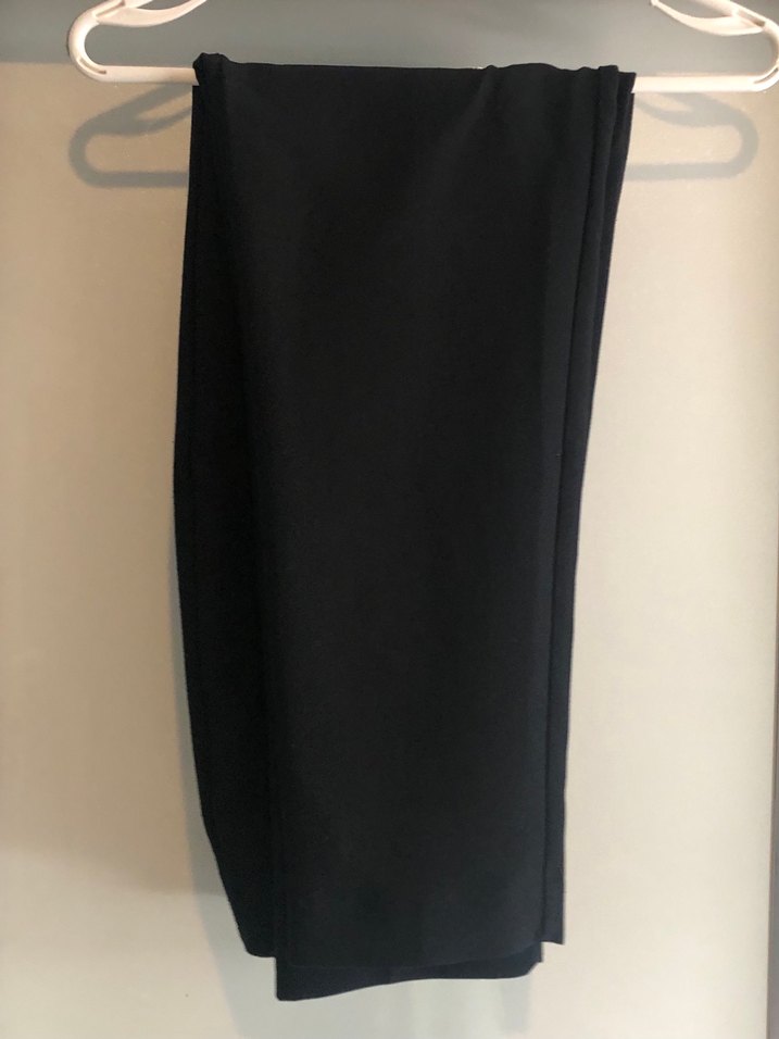 Siyah Pilili Kadın Kumaş Pantolon - Görsel 3