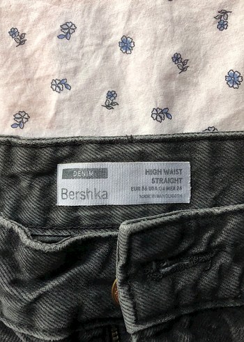 Kadın Siyah Bol Kesim Midi Kot Pantolon - Görsel 4