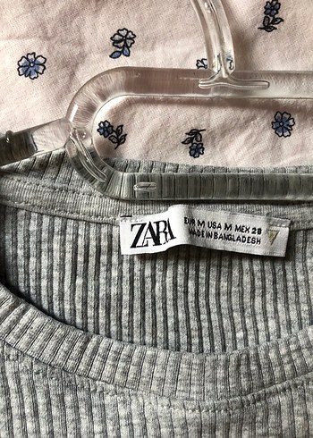 Gri Kısa Kollu Crop Top - Görsel 3