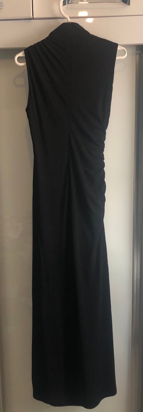 Siyah Drapeli Uzun Straplez Elbise - Görsel 4