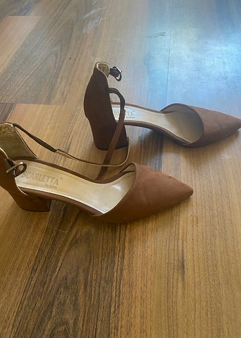 39 Beden Bej Süet Stiletto Tokalı Kadın Ayakkabı