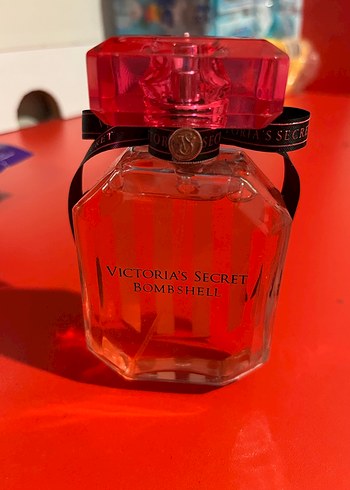 Victoria's Secret Bombshell Kadın Parfümü - Görsel 2