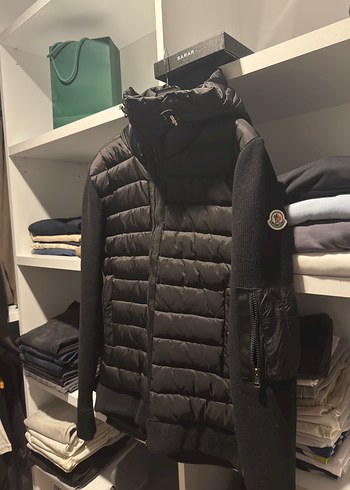 Moncler m