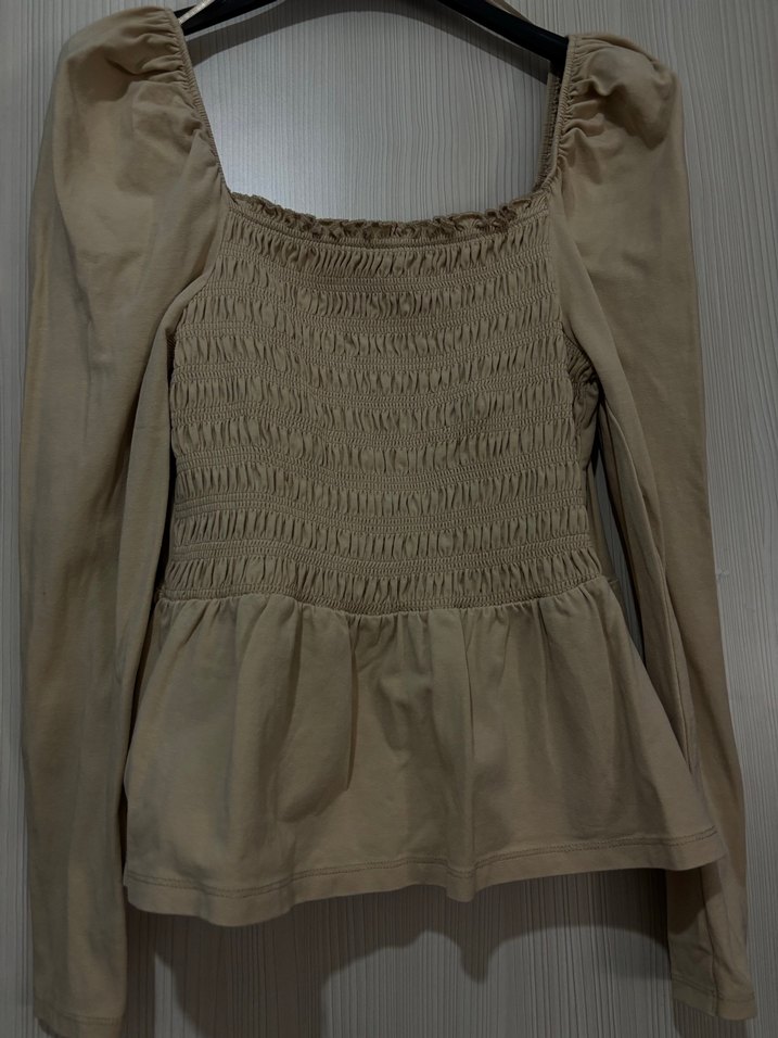 Bej Kadın Uzun Kollu Pliseli Bluz - Görsel 2