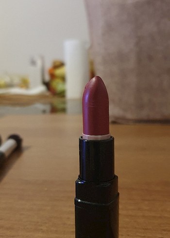 Inglot Siyah Ruj - Görsel 2