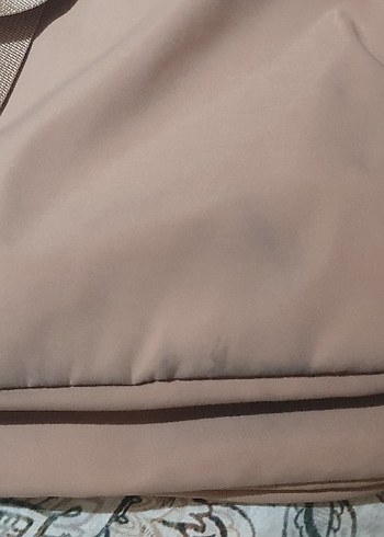 Bej Minimalist Sırt Çantası - Görsel 2