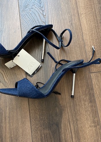 38 Beden Zara Koyu Mavi Denim Stiletto