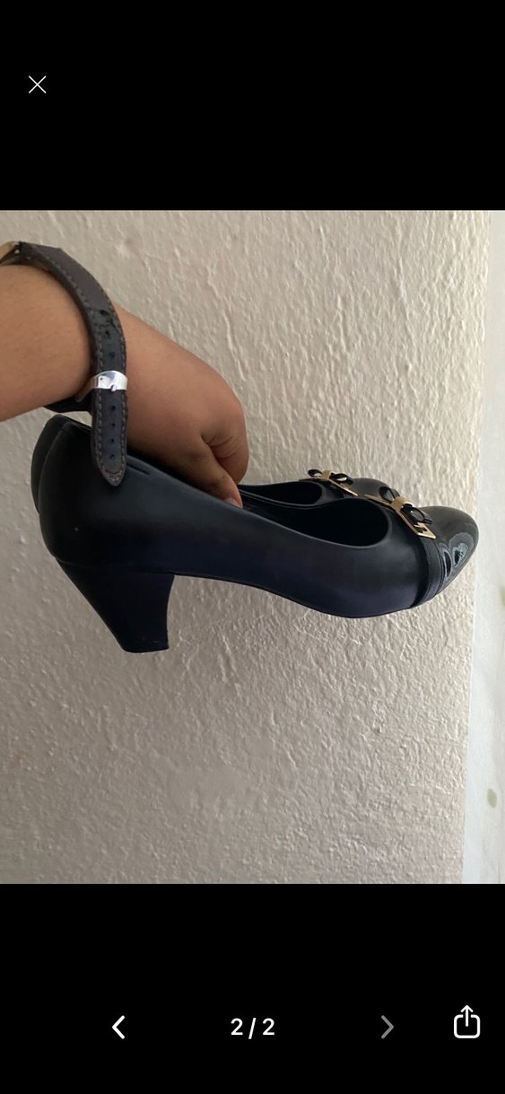 Siyah Parlak Klasik Topuklu Kadın Ayakkabı - Görsel 2