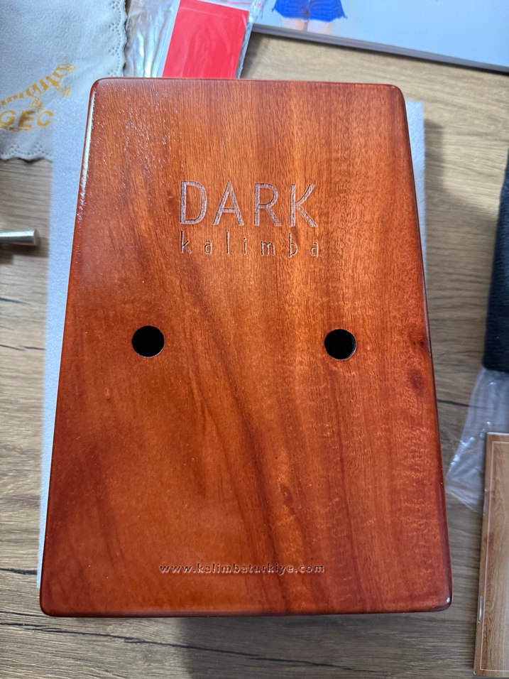 Gecko Cajun Dark Kalimba KUTULU + SIFIR +PAZARLIK VAR - Görsel 3