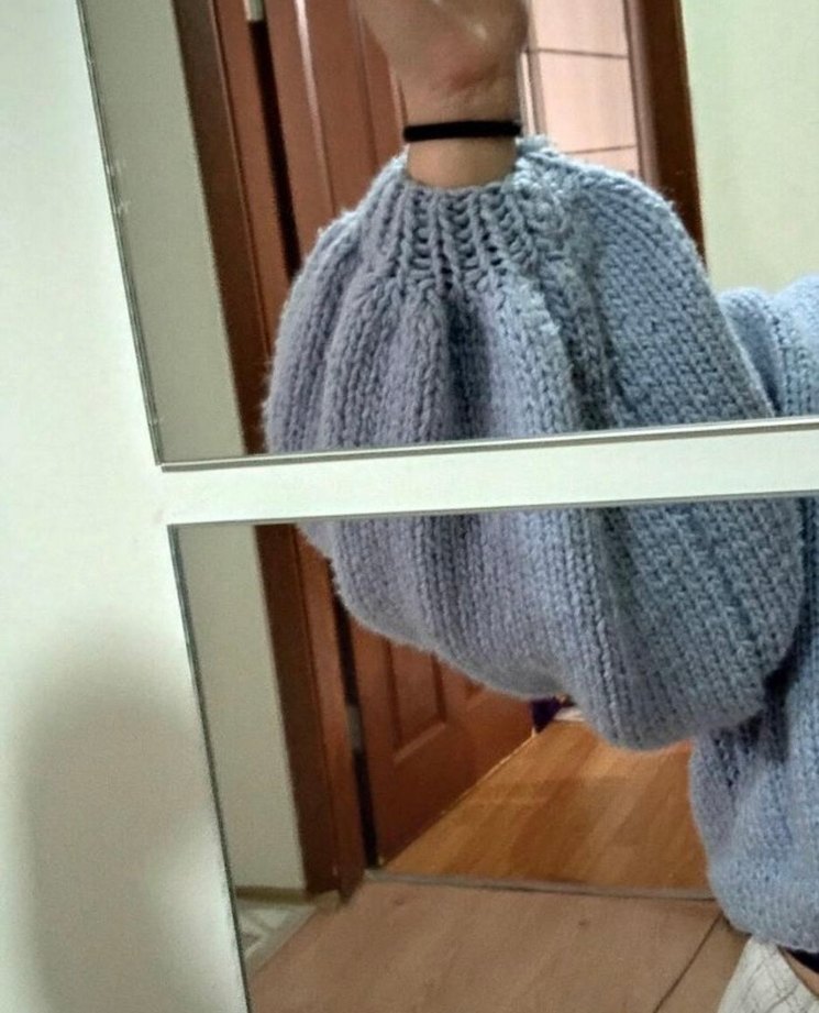 Gri Kadın Kısa Örgü Hırka - Görsel 2