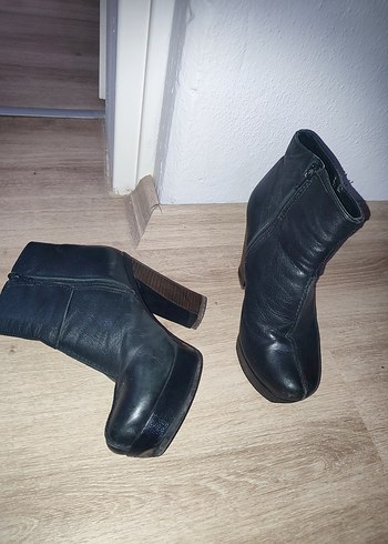 Siyah Deri Platform Topuklu Kadın Bot - Görsel 2