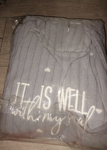 Gri Uzun Kollu Rahat Kadın Pijama Takımı - Görsel 2