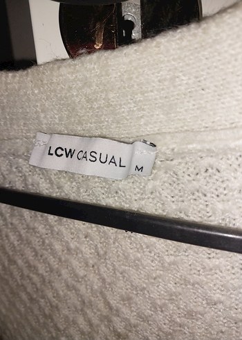 Düğmeli Beyaz Midi Kadın Hırka - Görsel 3