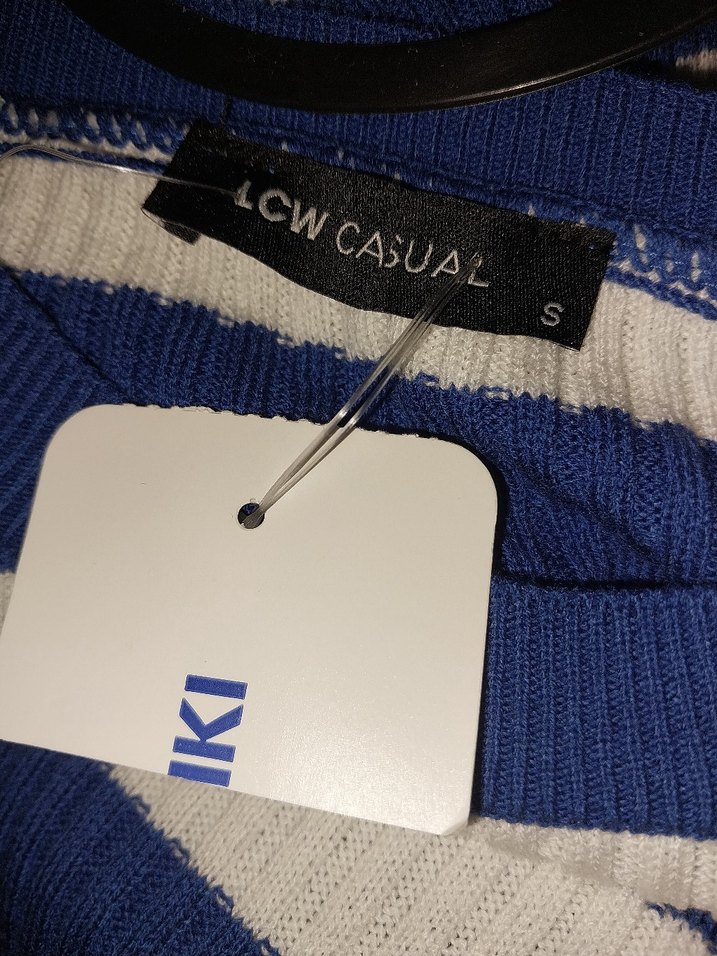 Mavi Beyaz Çizgili Kadın Triko Kazak - Görsel 2