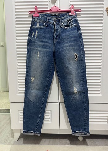 Mavi Rahat Kesim Kadın Denim Pantolon