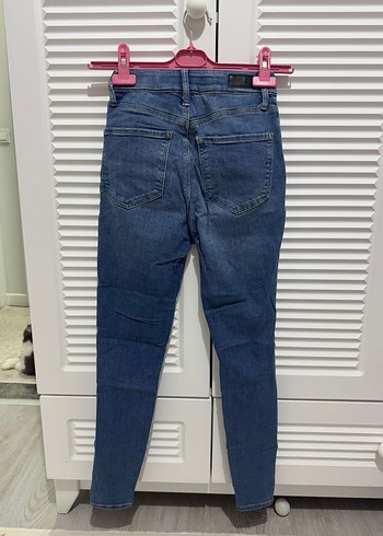 xs Beden Kadın Mavi Kemerli Dar Kesim Jean