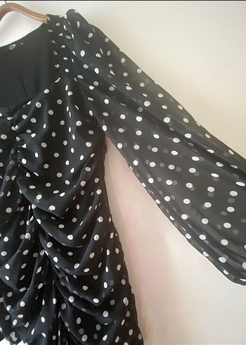 Puantiye Desenli Siyah Uzun Kollu Elbise - Görsel 3