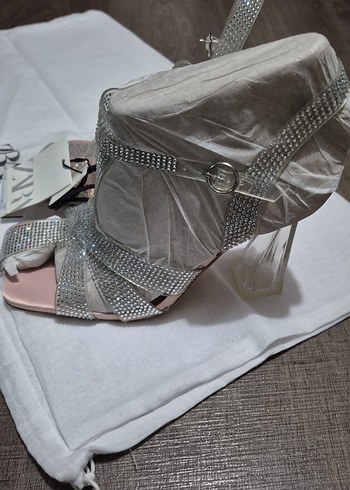 Zara Payetli İnce Topuklu Kadın Abiye Ayakkabı - Görsel 2