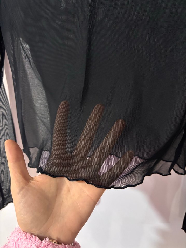 Siyah Uzun Kollu Tül Dik Yaka Bluz - Görsel 3